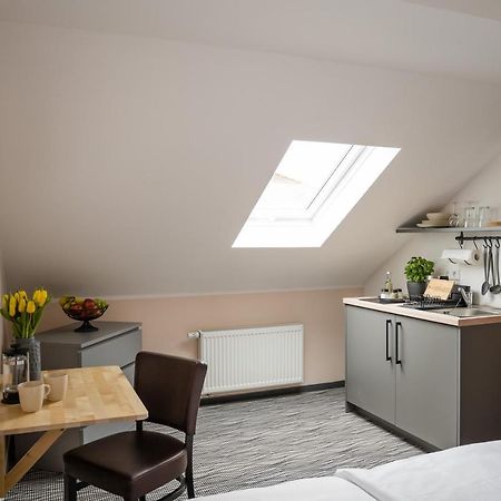 Point Hotel Apartments And Rooms Dresda Esterno foto