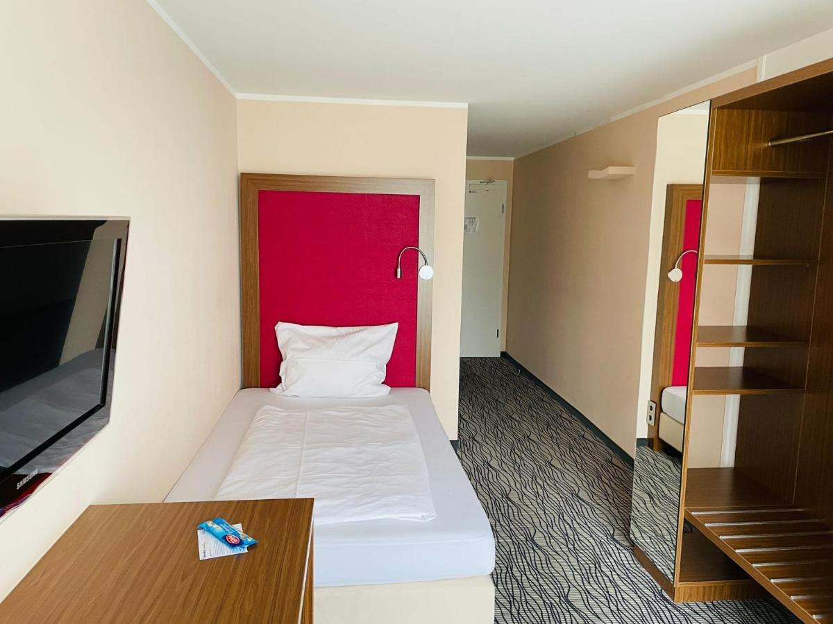 Point Hotel Apartments And Rooms Dresda Esterno foto