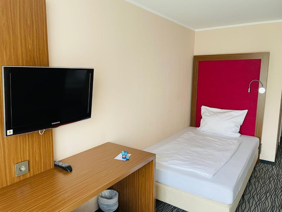 Point Hotel Apartments And Rooms Dresda Esterno foto